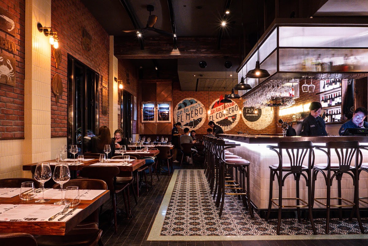 Raw Eatery & Wood Grill, Shanghai
