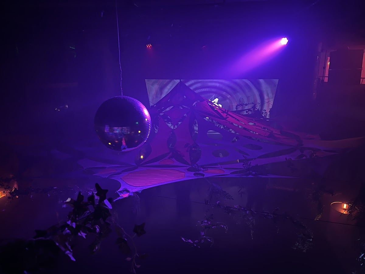 SYSTEM — photo 4